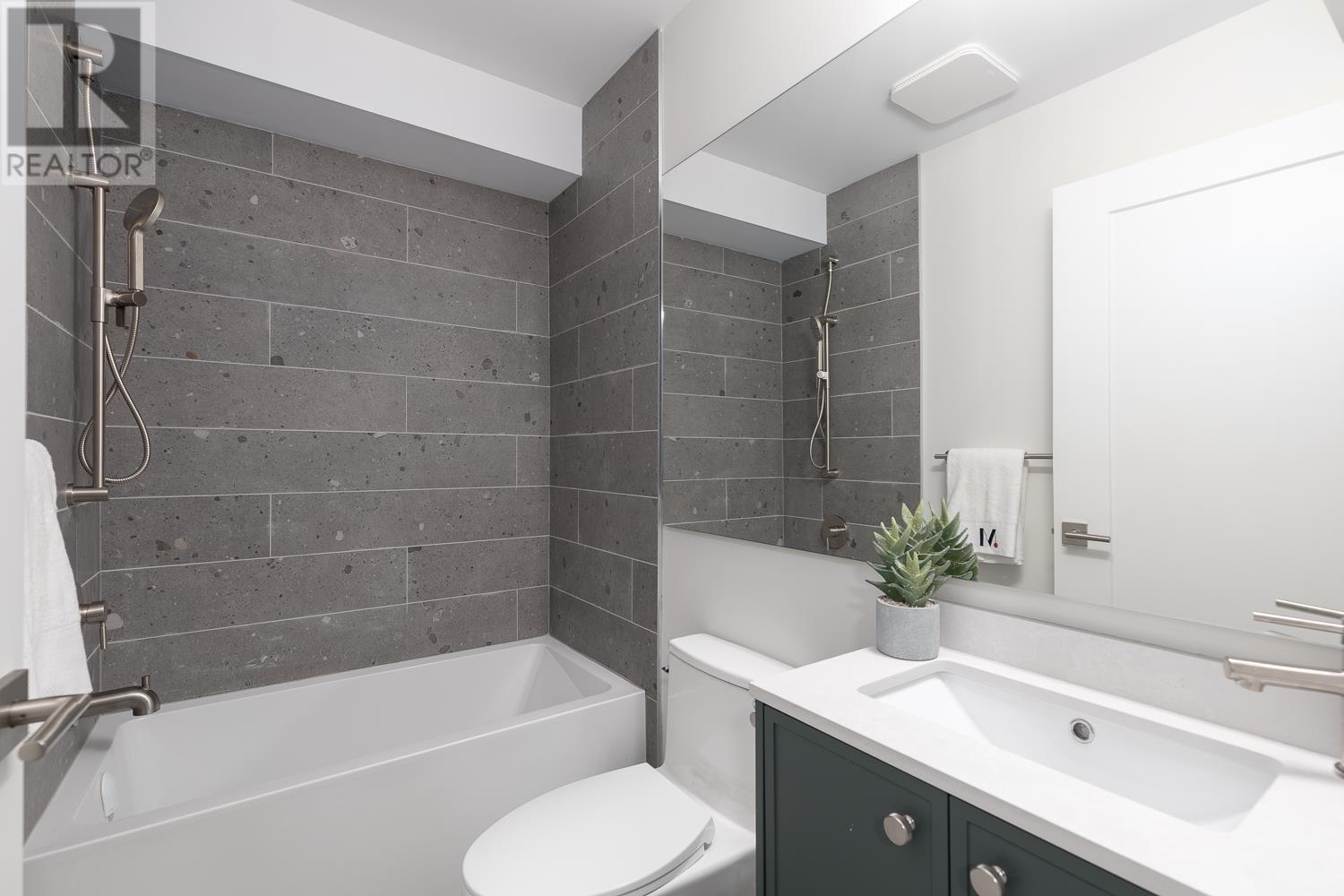 2 8508 E Boulevard, Vancouver, British Columbia  V6P 5E6 - Photo 28 - R2970147