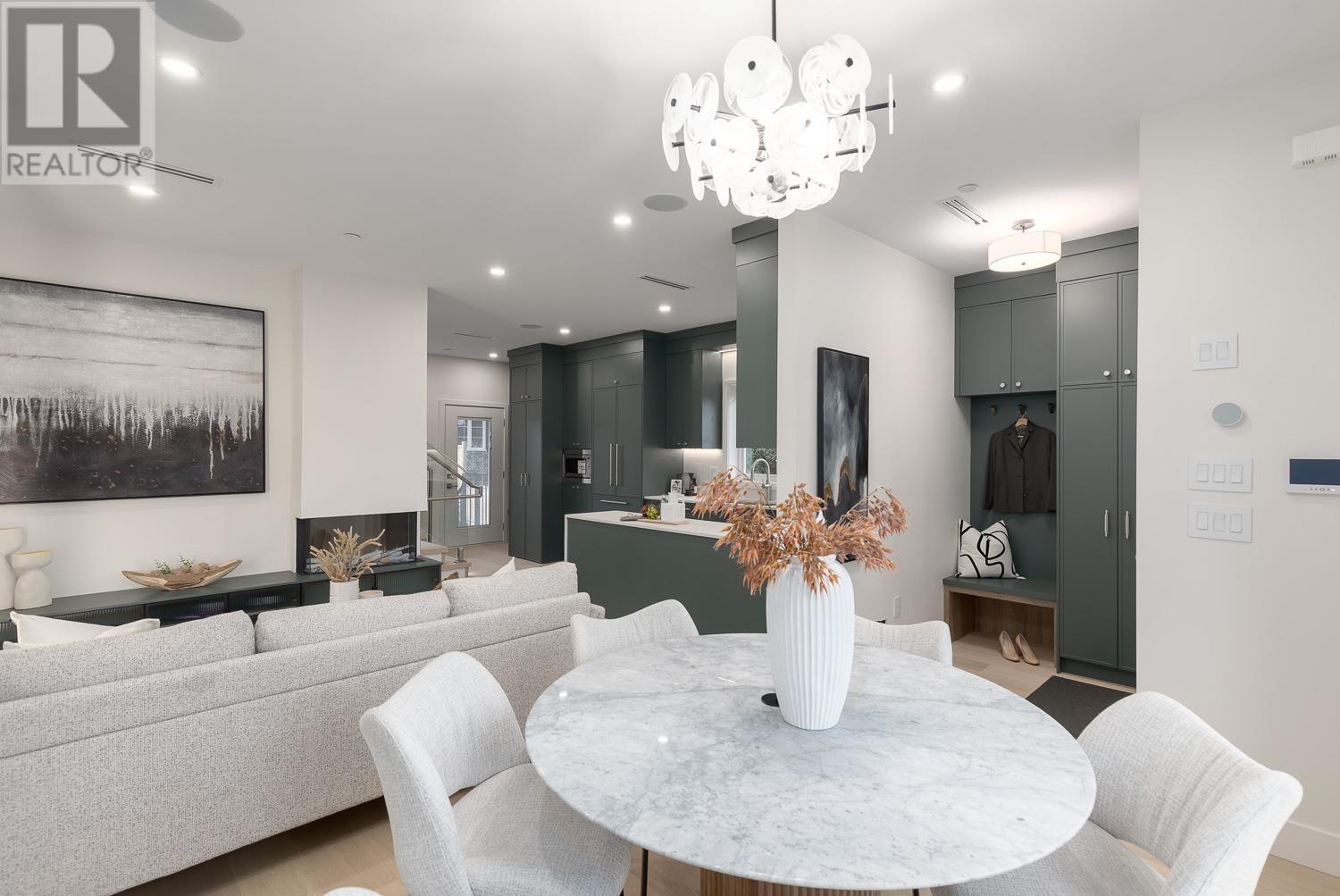 2 8508 E Boulevard, Vancouver, British Columbia  V6P 5E6 - Photo 9 - R2970147