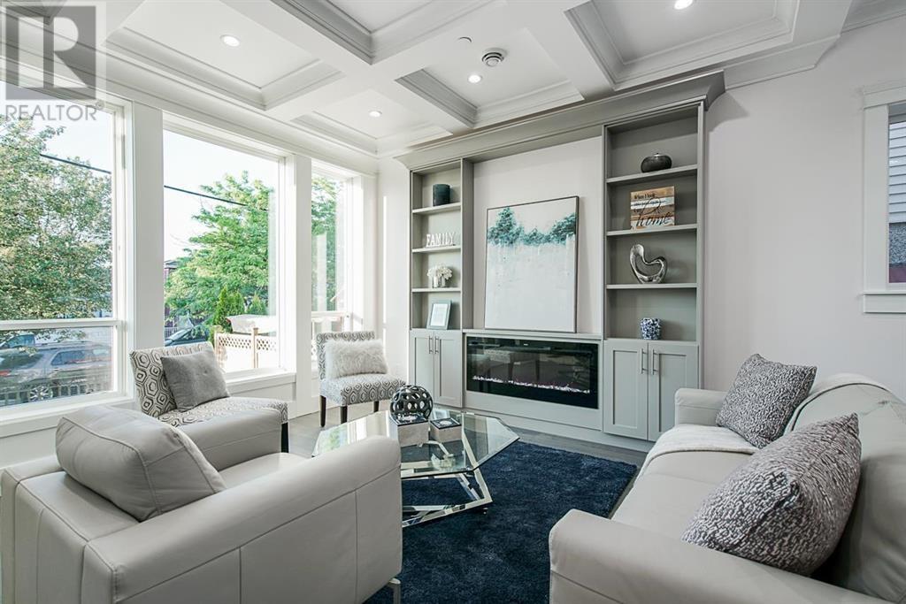 2768 E 25th Avenue, Vancouver, British Columbia  V5R 1H7 - Photo 2 - R2970128