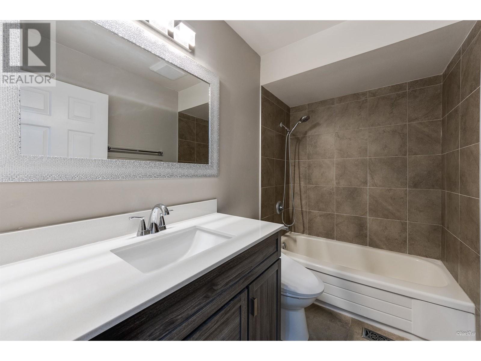 7550 Carnleigh Place, Burnaby, British Columbia  V5E 4A4 - Photo 21 - R2970159