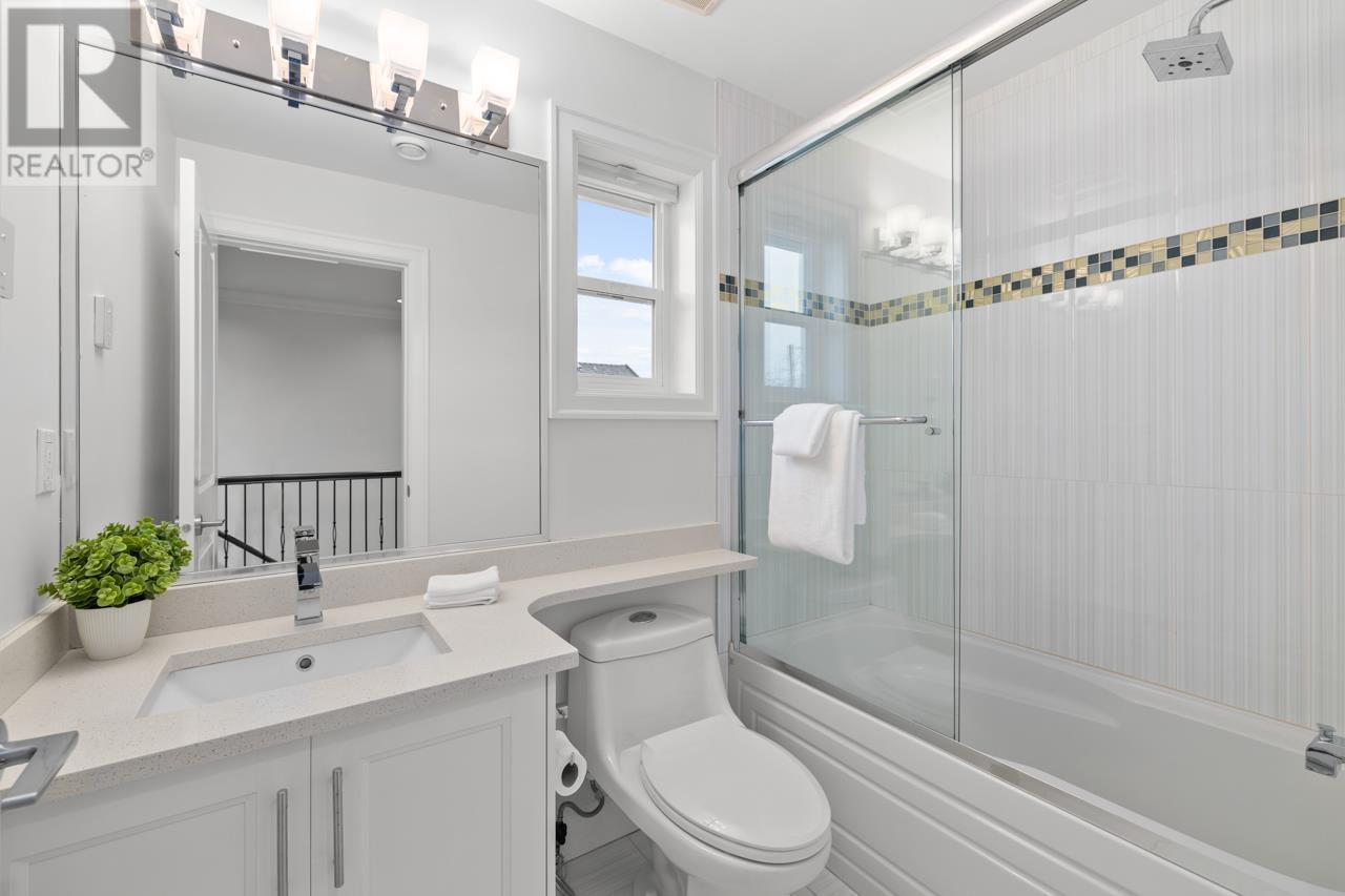 Listing Picture 19 of 27 : 3757 LANARK STREET, Vancouver / 溫哥華 - 魯藝地產 Yvonne Lu Group - MLS Medallion Club Member