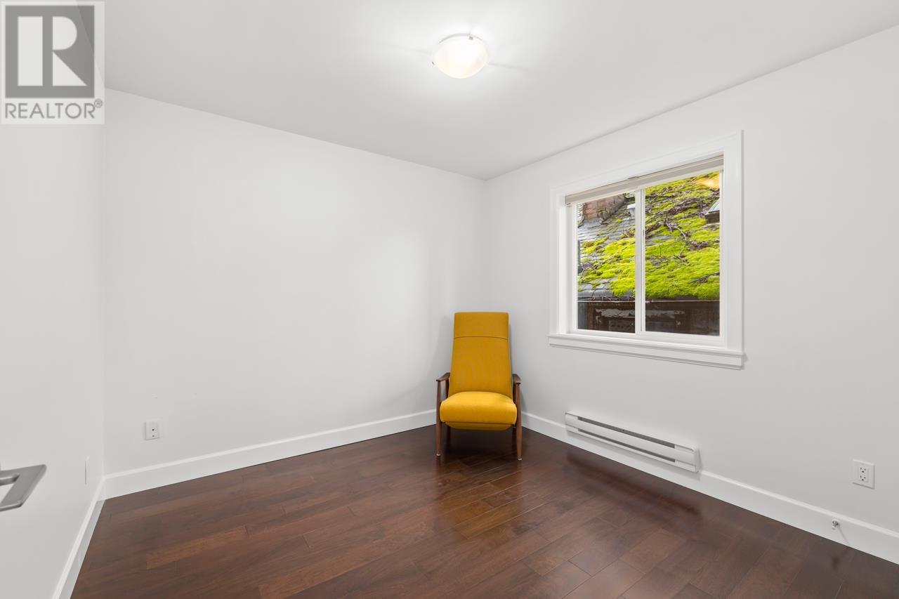 Listing Picture 18 of 27 : 3757 LANARK STREET, Vancouver / 溫哥華 - 魯藝地產 Yvonne Lu Group - MLS Medallion Club Member