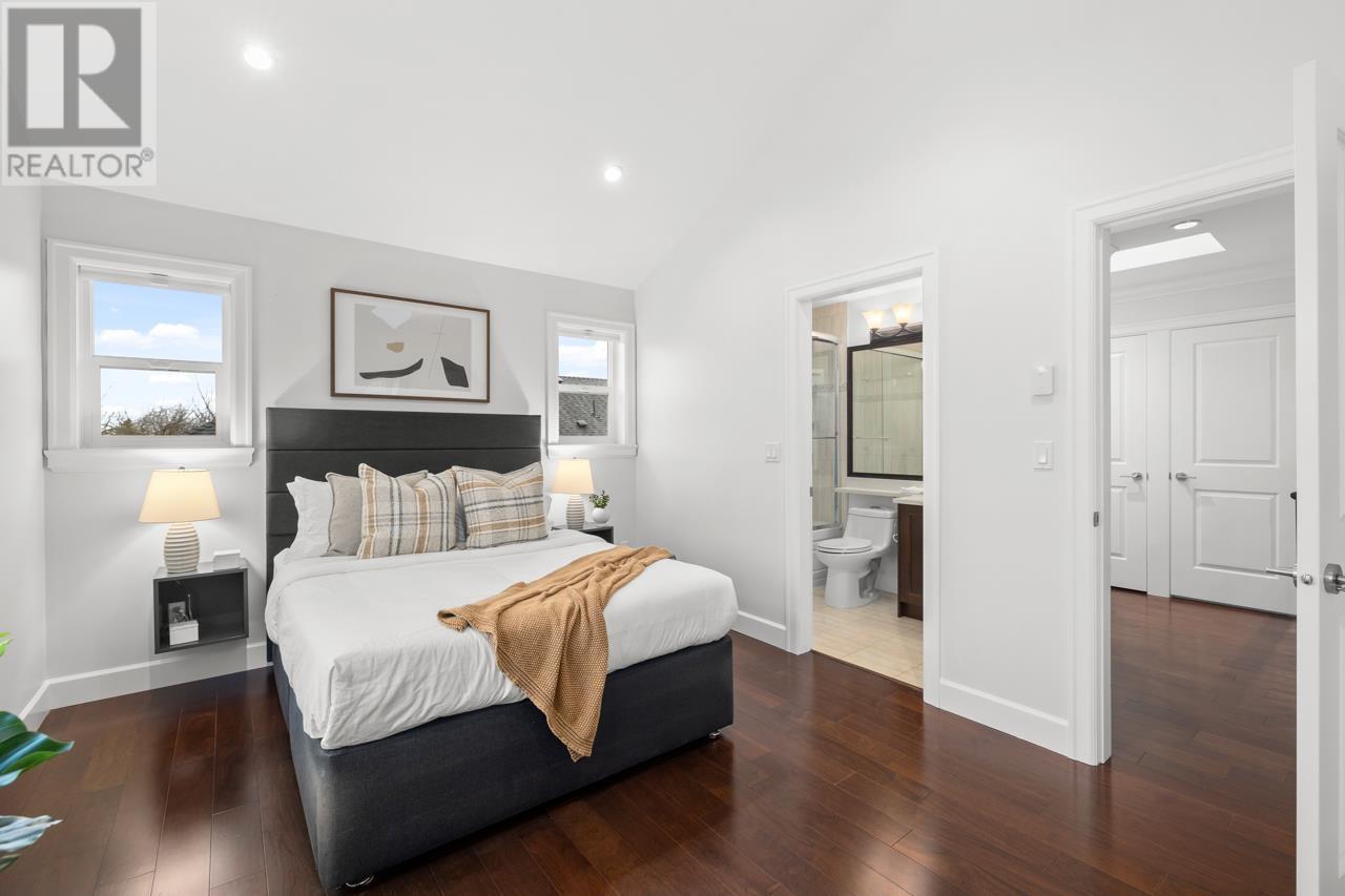 Listing Picture 14 of 27 : 3757 LANARK STREET, Vancouver / 溫哥華 - 魯藝地產 Yvonne Lu Group - MLS Medallion Club Member