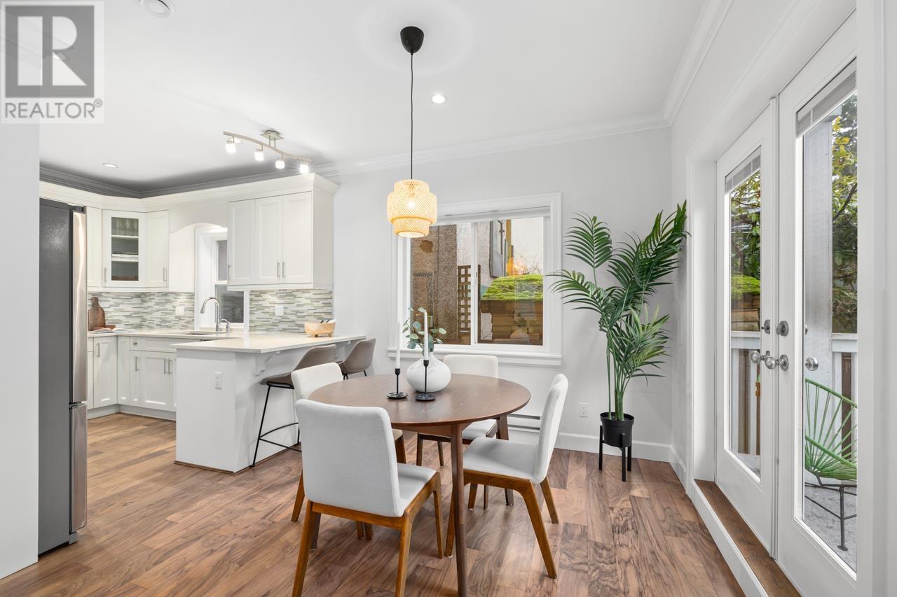 Listing Picture 6 of 27 : 3757 LANARK STREET, Vancouver / 溫哥華 - 魯藝地產 Yvonne Lu Group - MLS Medallion Club Member