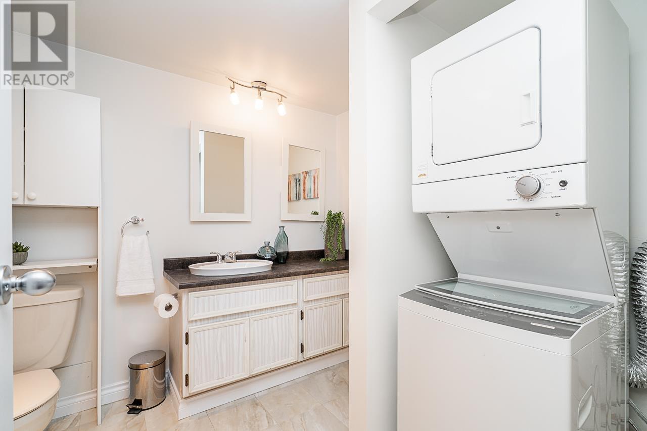 Listing Picture 6 of 21 : 235 9101 HORNE STREET, Burnaby / 本拿比 - 魯藝地產 Yvonne Lu Group - MLS Medallion Club Member