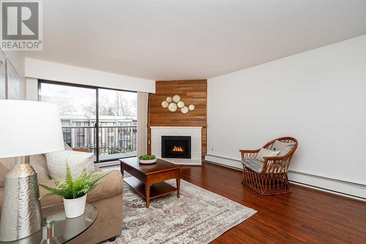 Listing Picture 2 of 21 : 235 9101 HORNE STREET, Burnaby / 本拿比 - 魯藝地產 Yvonne Lu Group - MLS Medallion Club Member