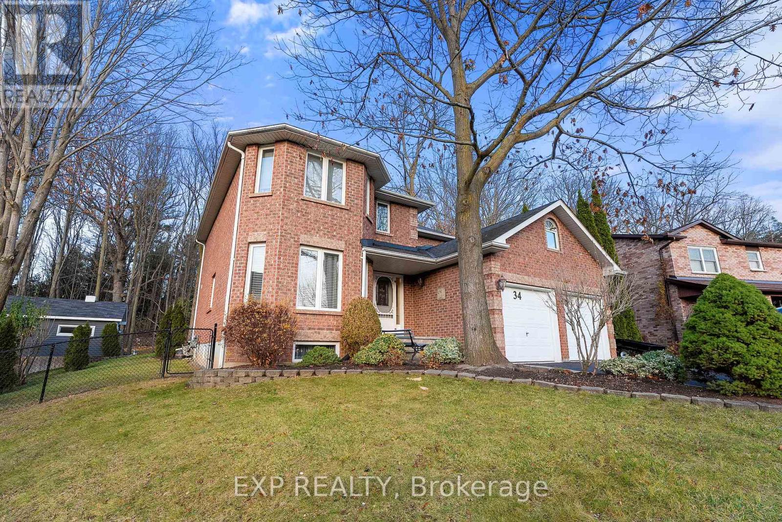 Property at 34 HOLLIS CRESCENT image 4