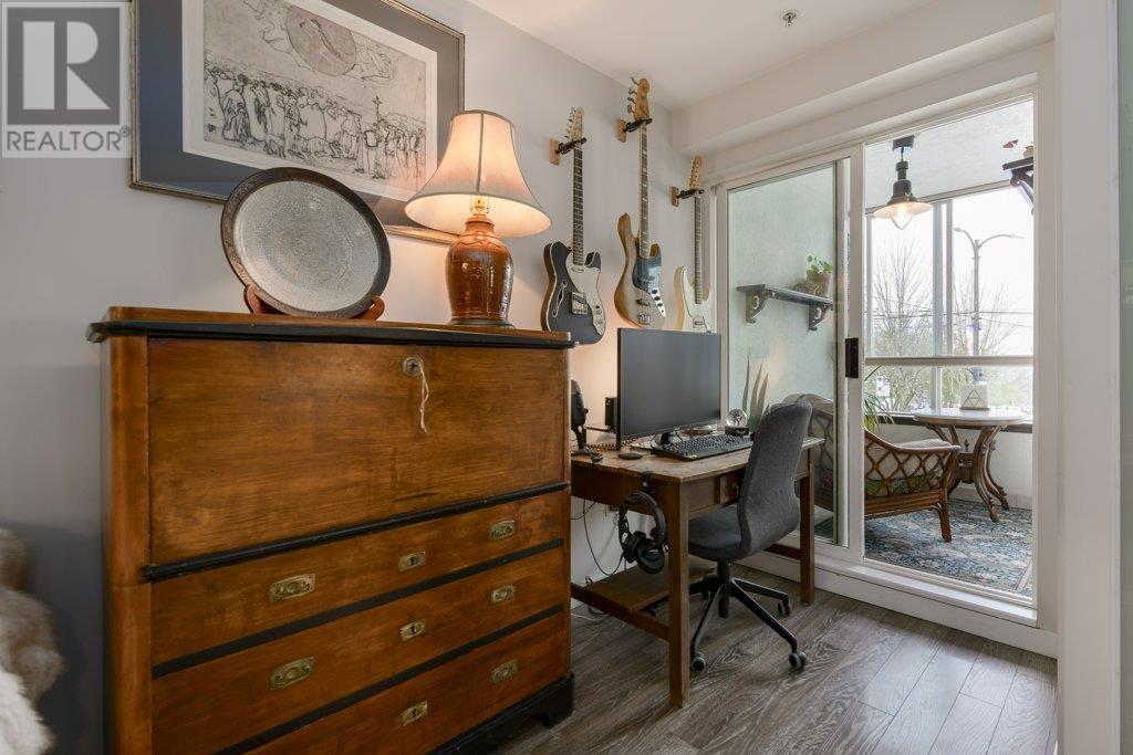 Listing Picture 16 of 40 : 206 1707 CHARLES STREET, Vancouver / 溫哥華 - 魯藝地產 Yvonne Lu Group - MLS Medallion Club Member