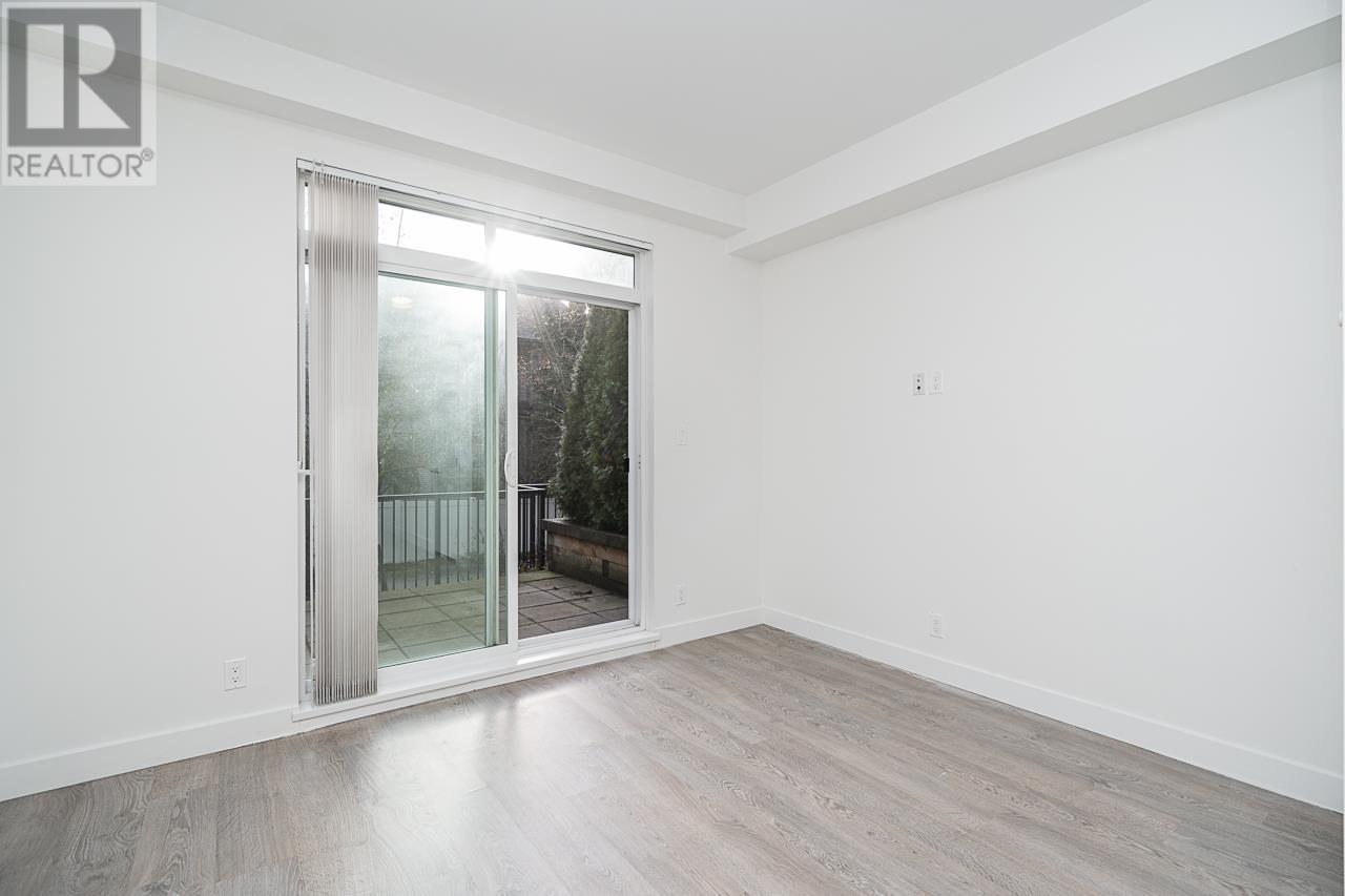 Listing Picture 5 of 26 : 112 7250 18TH AVENUE, Burnaby / 本拿比 - 魯藝地產 Yvonne Lu Group - MLS Medallion Club Member