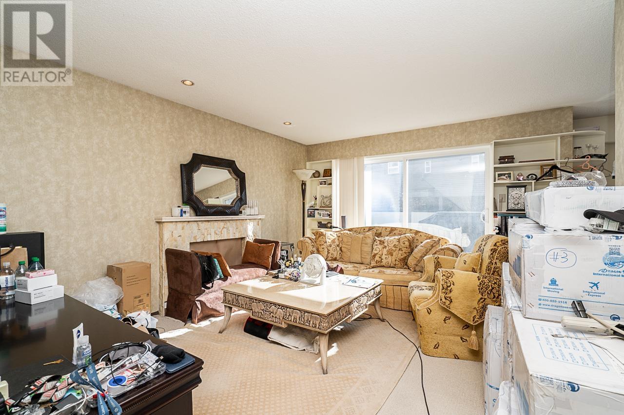 Listing Picture 18 of 30 : 211 2893 W 41ST STREET, Vancouver / 溫哥華 - 魯藝地產 Yvonne Lu Group - MLS Medallion Club Member