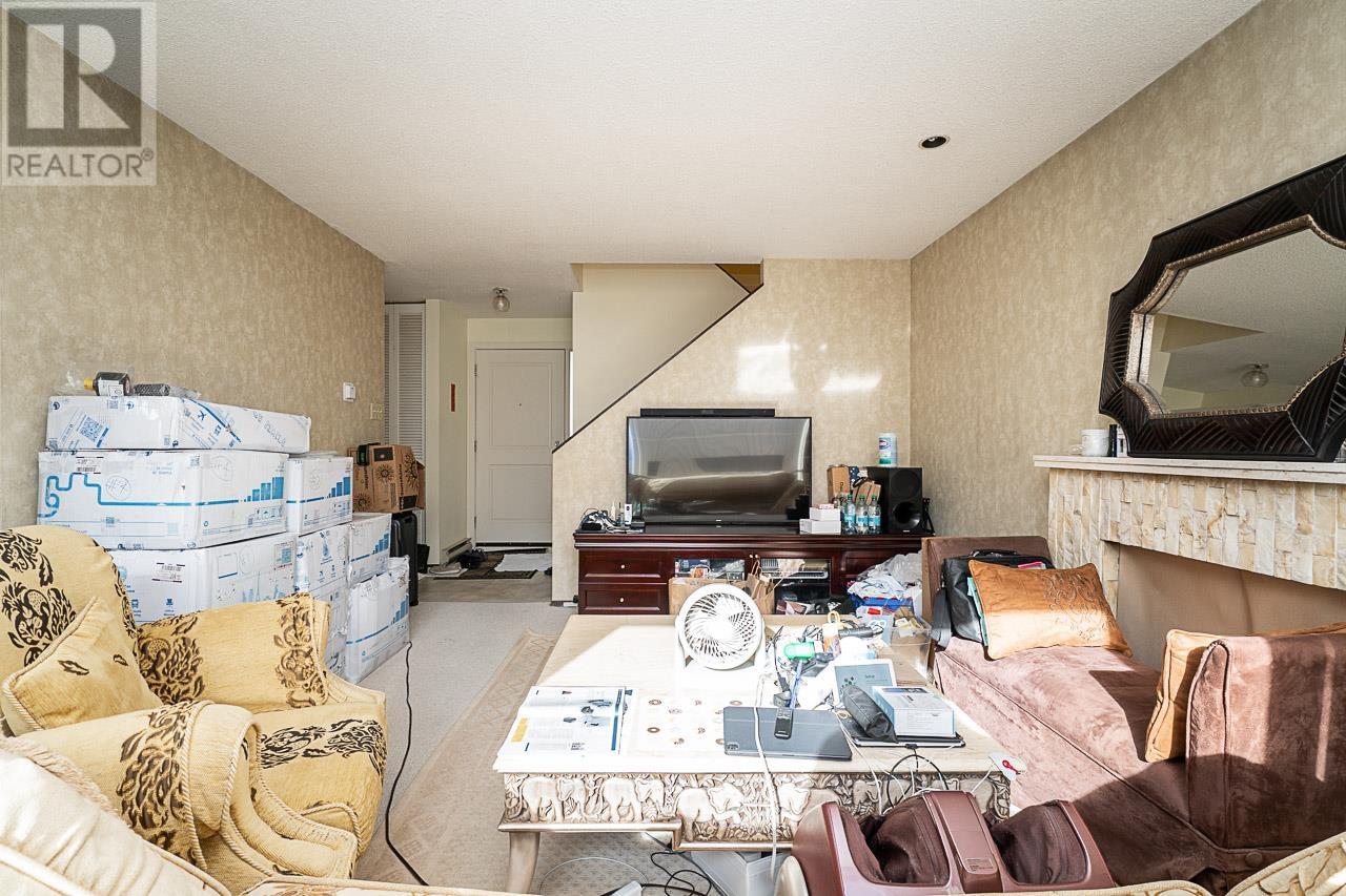 Listing Picture 20 of 30 : 211 2893 W 41ST STREET, Vancouver / 溫哥華 - 魯藝地產 Yvonne Lu Group - MLS Medallion Club Member