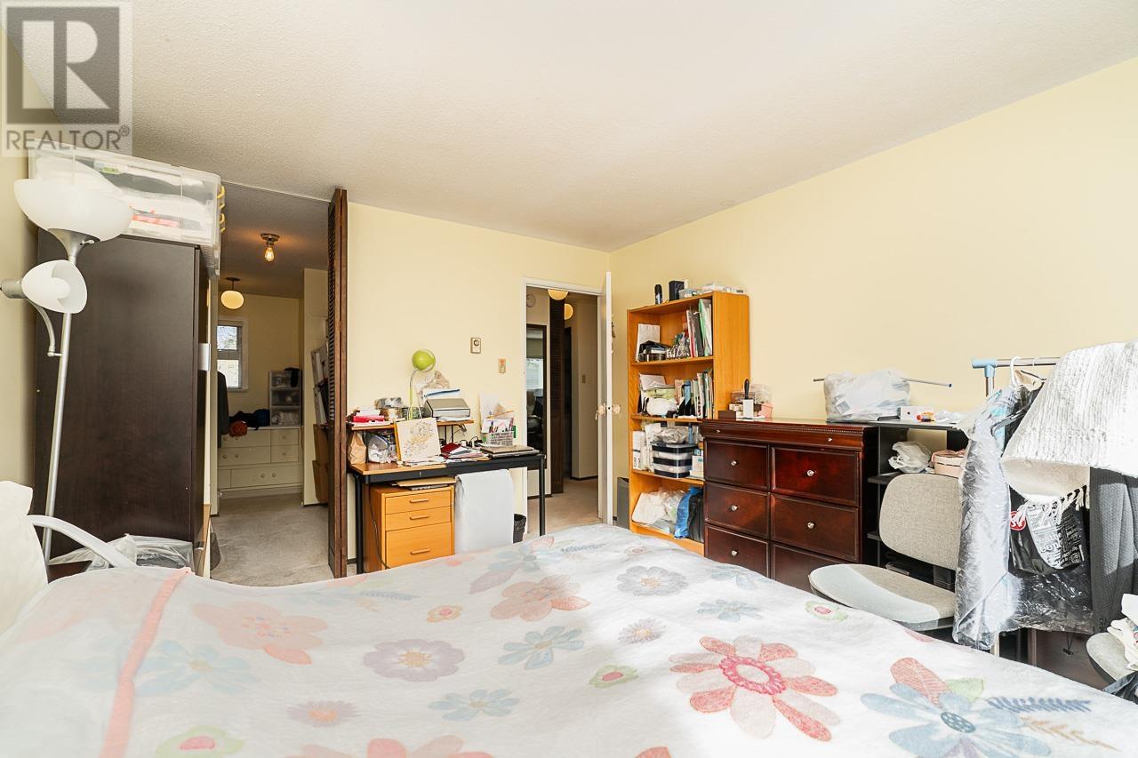 Listing Picture 27 of 30 : 211 2893 W 41ST STREET, Vancouver / 溫哥華 - 魯藝地產 Yvonne Lu Group - MLS Medallion Club Member