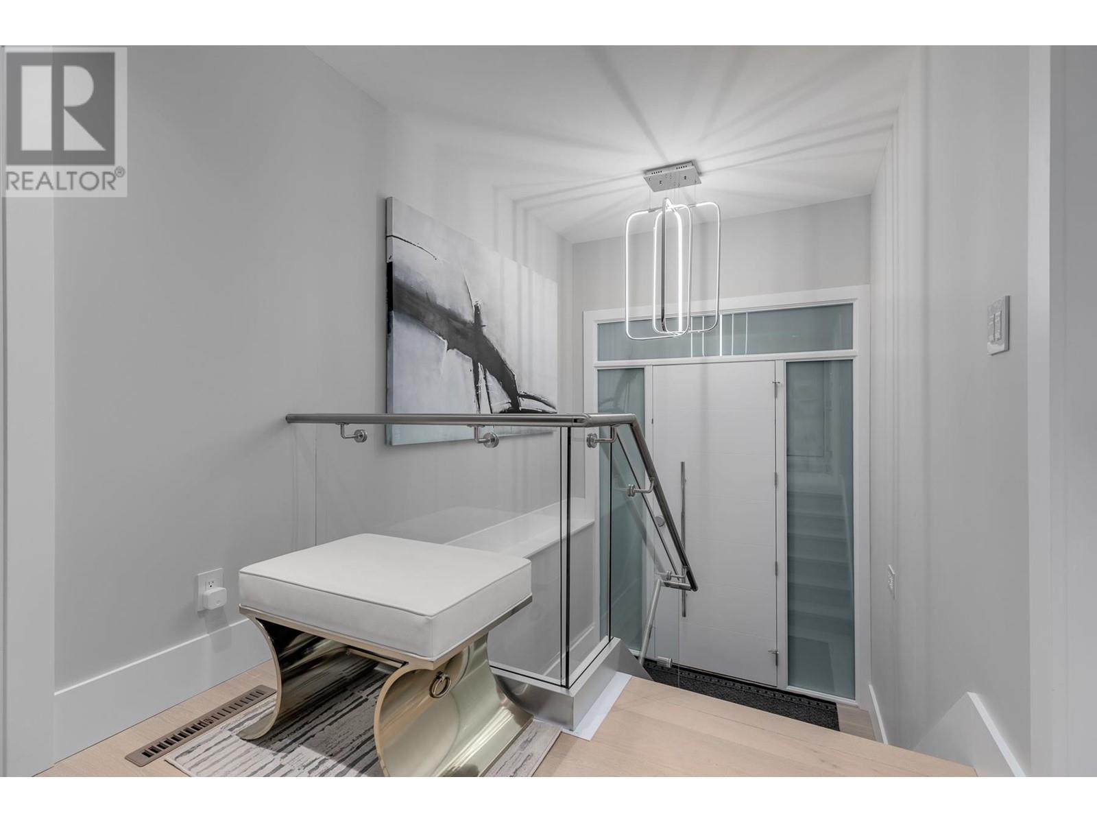 368 St. James Crescent, West Vancouver, British Columbia  V7S 1J8 - Photo 19 - R2970170
