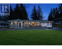 368 ST. JAMES CRESCENT, West Vancouver, British Columbia