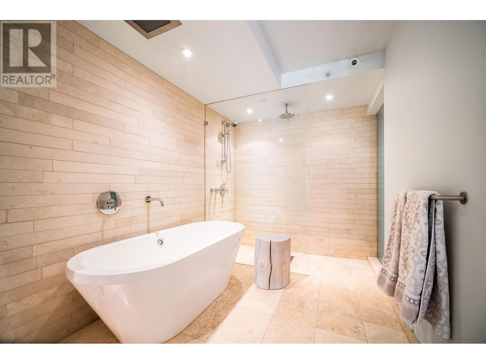 301 2386 Cornwall Avenue, Vancouver, British Columbia  V6K 1B7 - Photo 31 - R2970225