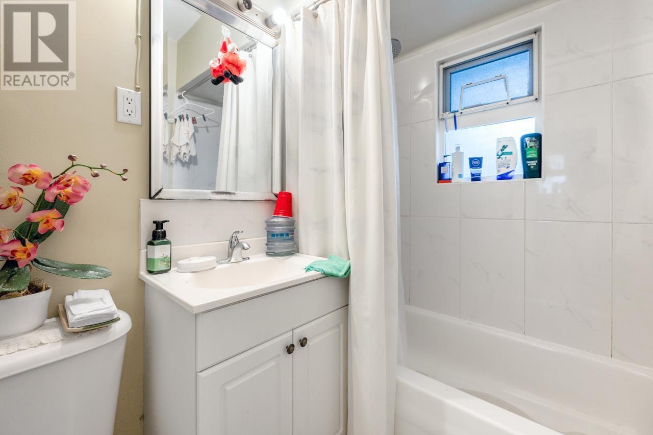 7895 Ontario Street, Vancouver, British Columbia  V5X 3C8 - Photo 10 - R2969740