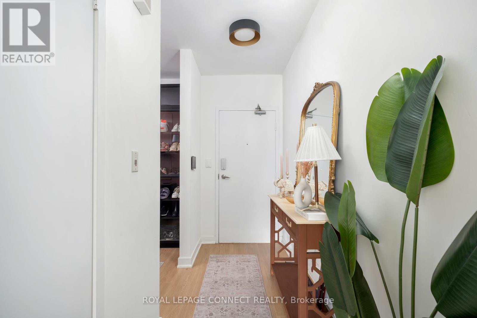 901-Unf - 5 Mariner Terrace, Toronto, Ontario  M5V 3V6 - Photo 4 - C11986520