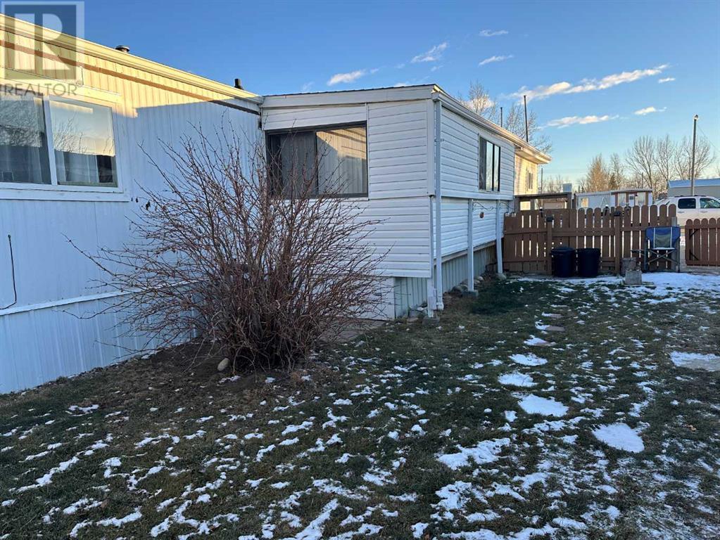 266n Unit #26, Magrath, Alberta  T0K 1J0 - Photo 8 - A2189851