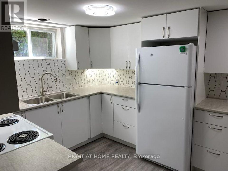 1398 Simcoe Street S, Oshawa, Ontario  L1H 4M4 - Photo 9 - E11978998