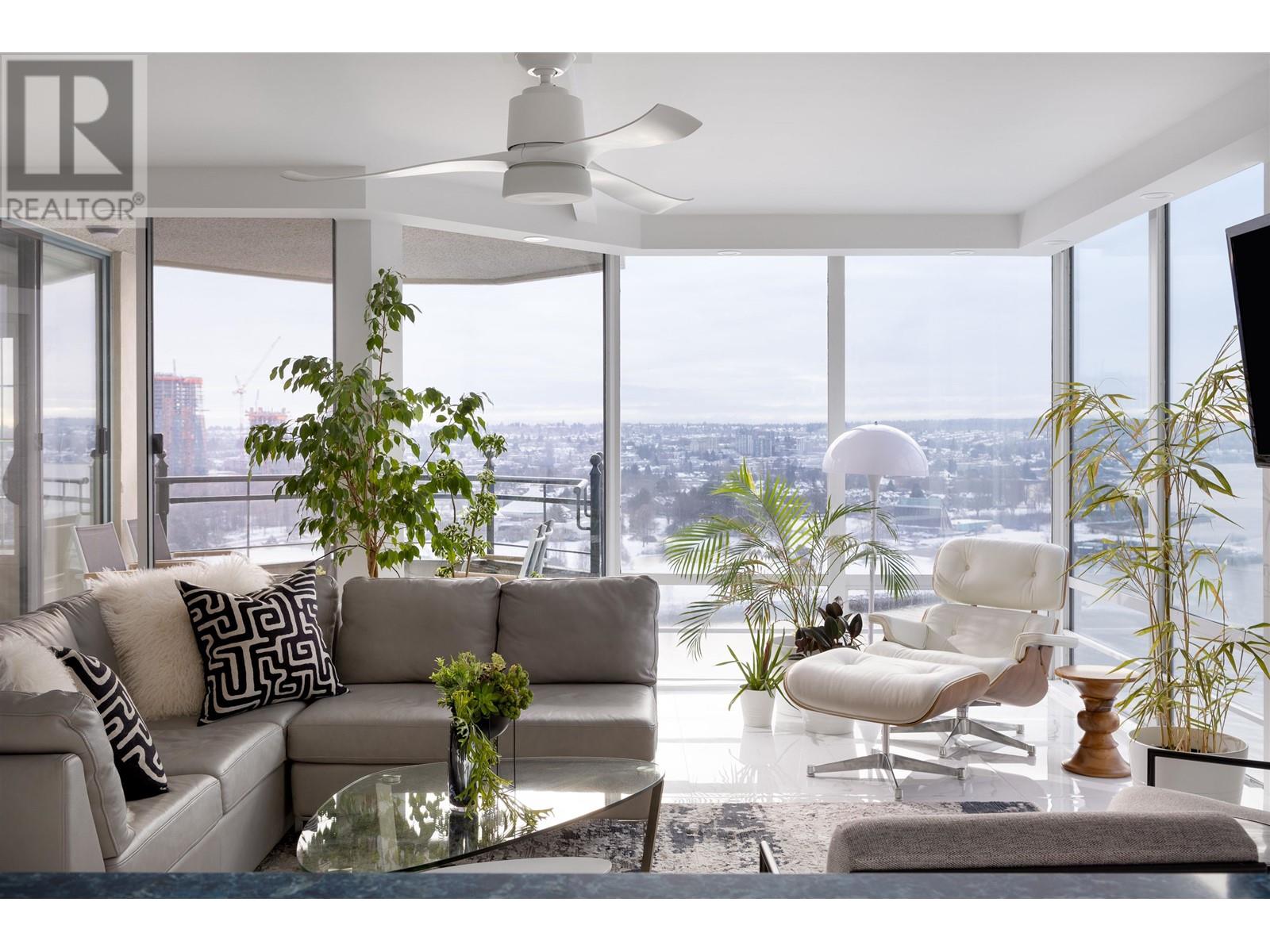 2002 1311 BEACH AVENUE, Vancouver