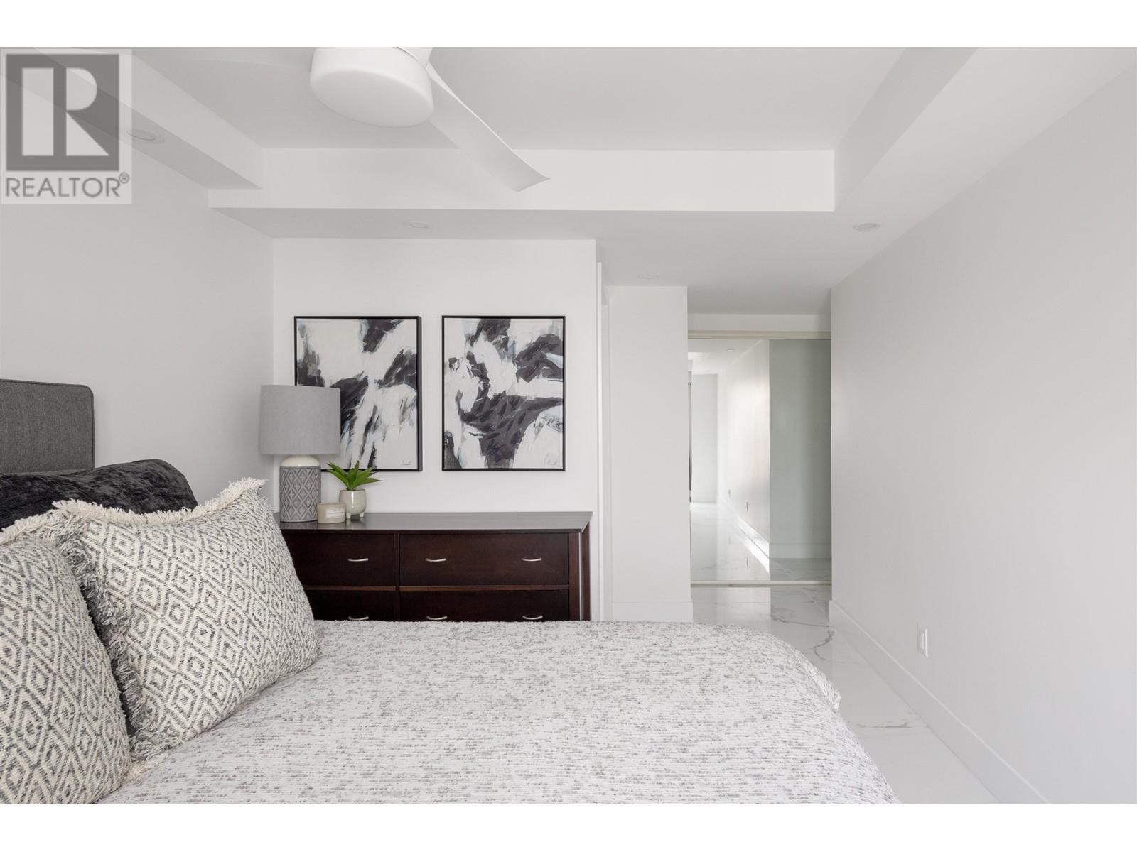 Listing Picture 20 of 33 : 2002 1311 BEACH AVENUE, Vancouver / 溫哥華 - 魯藝地產 Yvonne Lu Group - MLS Medallion Club Member