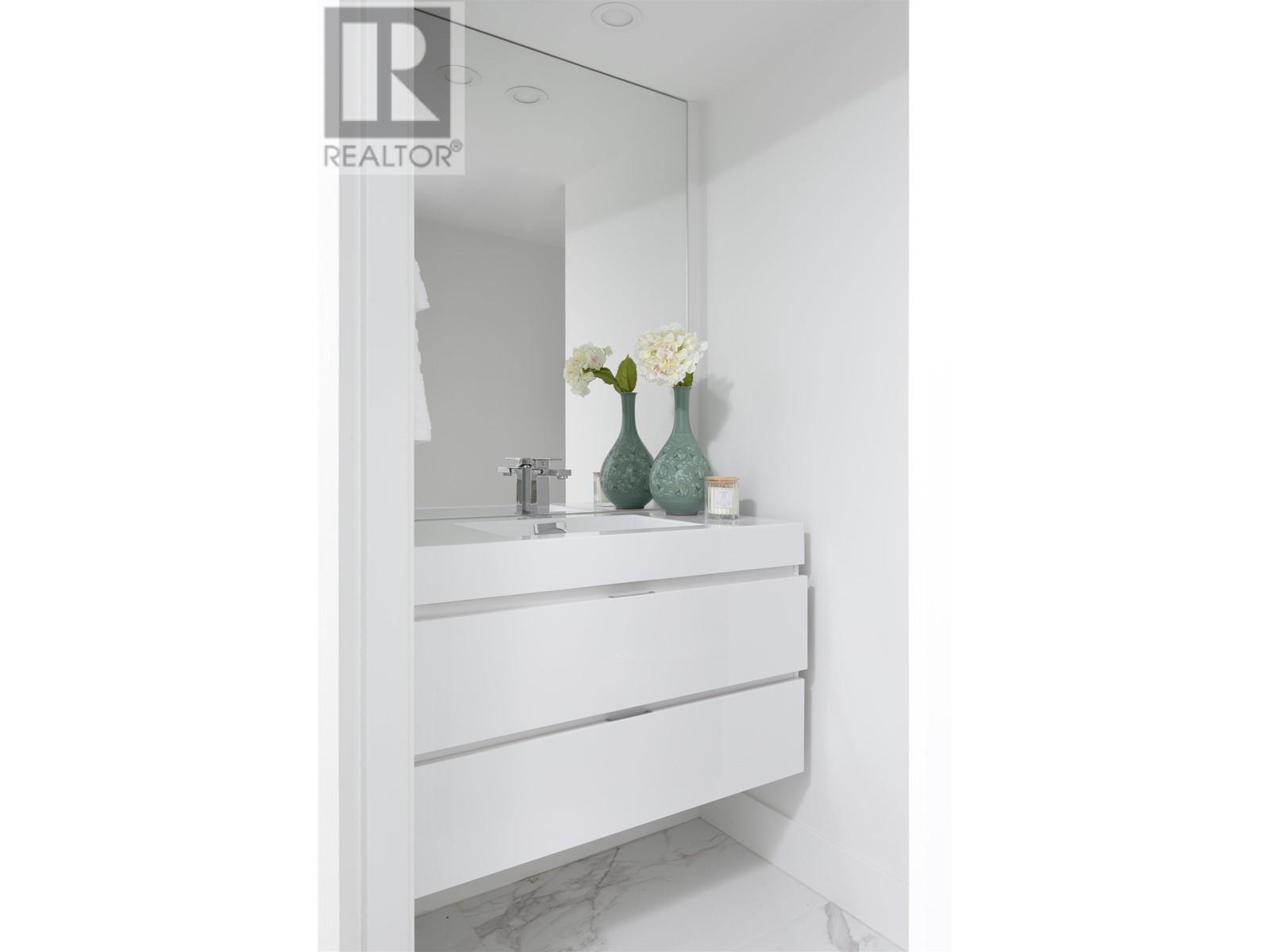 Listing Picture 13 of 33 : 2002 1311 BEACH AVENUE, Vancouver / 溫哥華 - 魯藝地產 Yvonne Lu Group - MLS Medallion Club Member