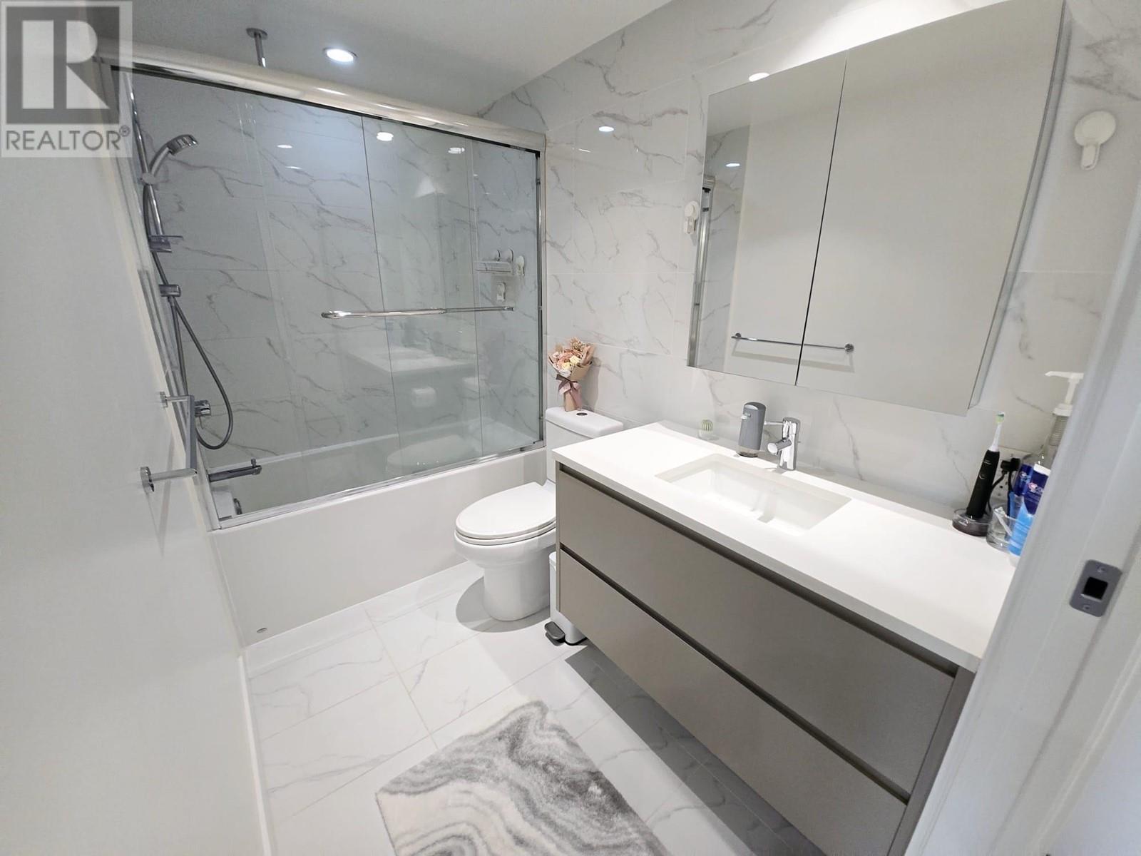 214 8181 Chester Street, Vancouver, British Columbia  V5X 0J9 - Photo 17 - R2969175