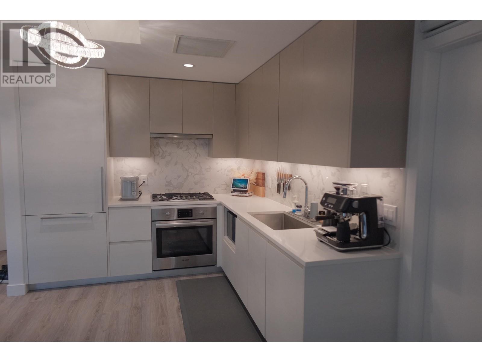214 8181 Chester Street, Vancouver, British Columbia  V5X 0J9 - Photo 6 - R2969175