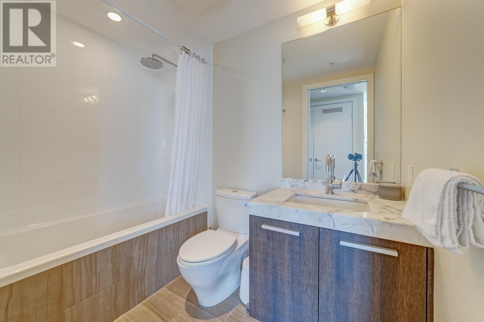 1605 1351 Continental Street, Vancouver, British Columbia  V6Z 0C6 - Photo 10 - R2970254
