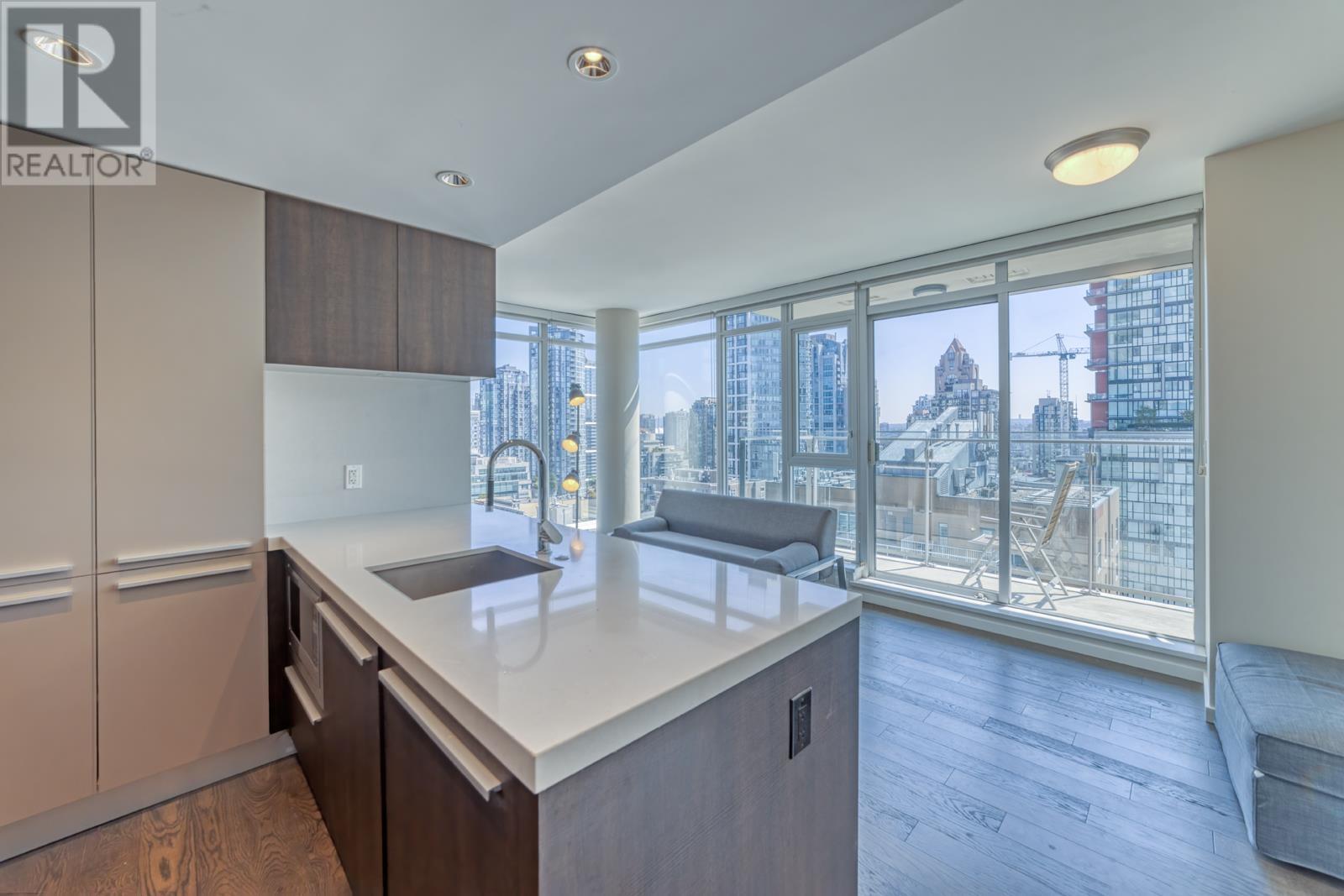 1605 1351 Continental Street, Vancouver, British Columbia  V6Z 0C6 - Photo 4 - R2970254