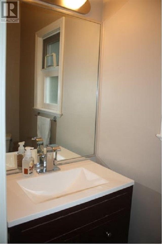 7441 15th Avenue, Burnaby, British Columbia  V3N 1W3 - Photo 14 - R2969890