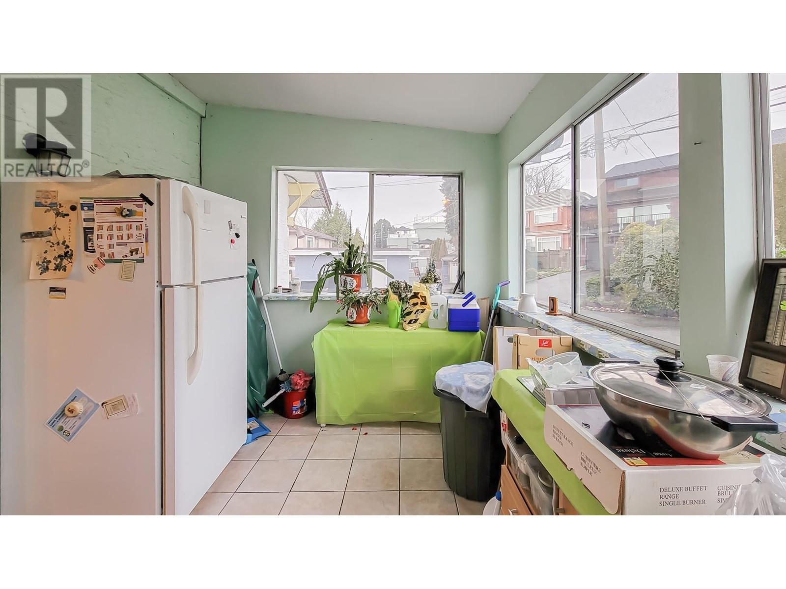 2155 Burquitlam Drive, Vancouver, British Columbia  V5P 2P2 - Photo 27 - R2969947