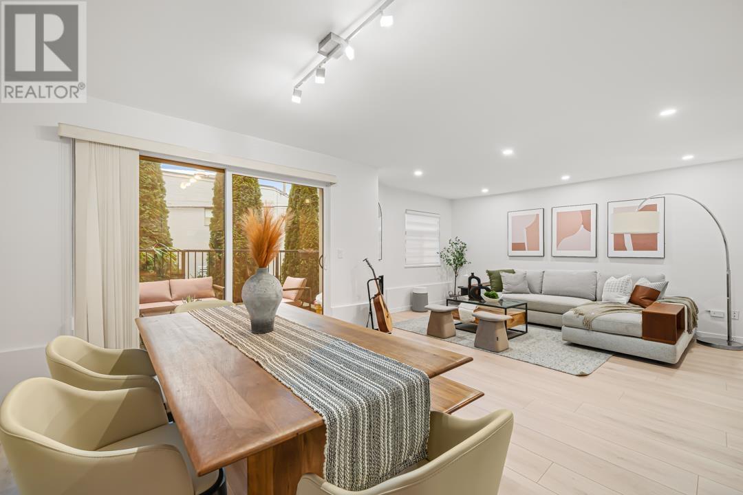 28 888 W 16th Street, North Vancouver, British Columbia  V7P 1R3 - Photo 4 - R2970110
