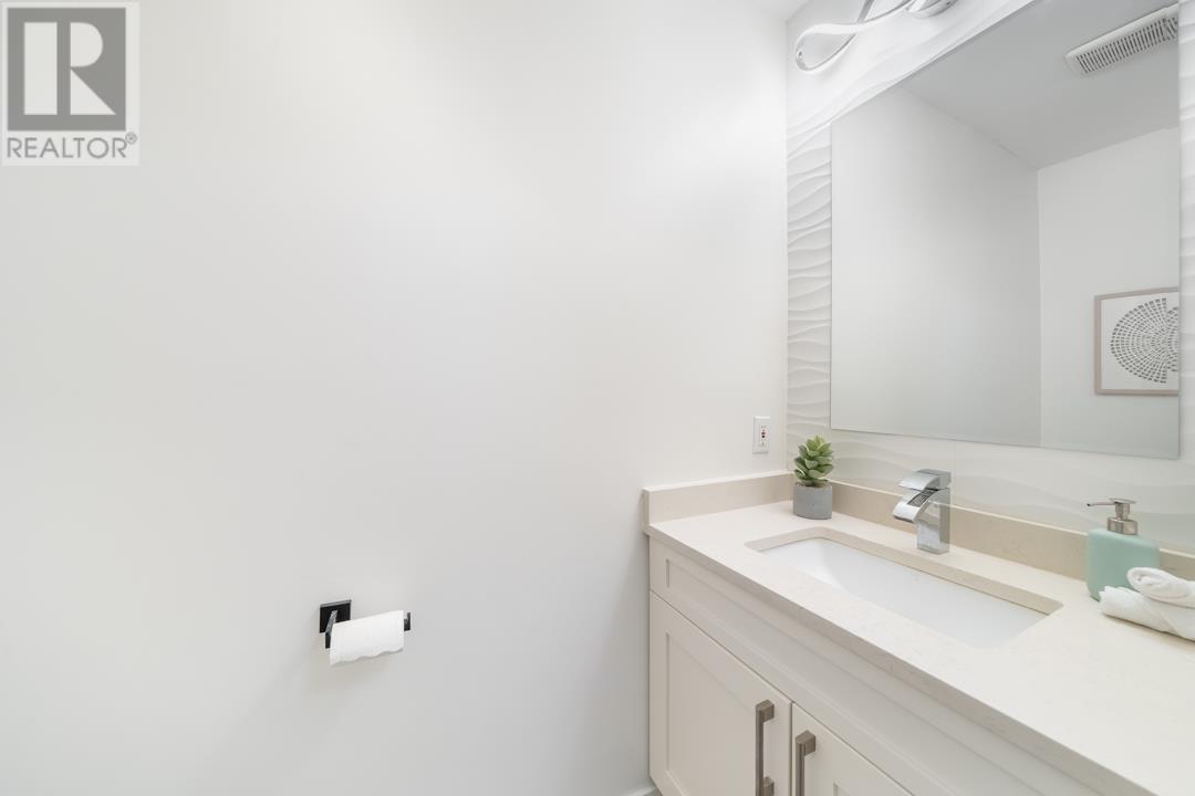 28 888 W 16th Street, North Vancouver, British Columbia  V7P 1R3 - Photo 21 - R2970110