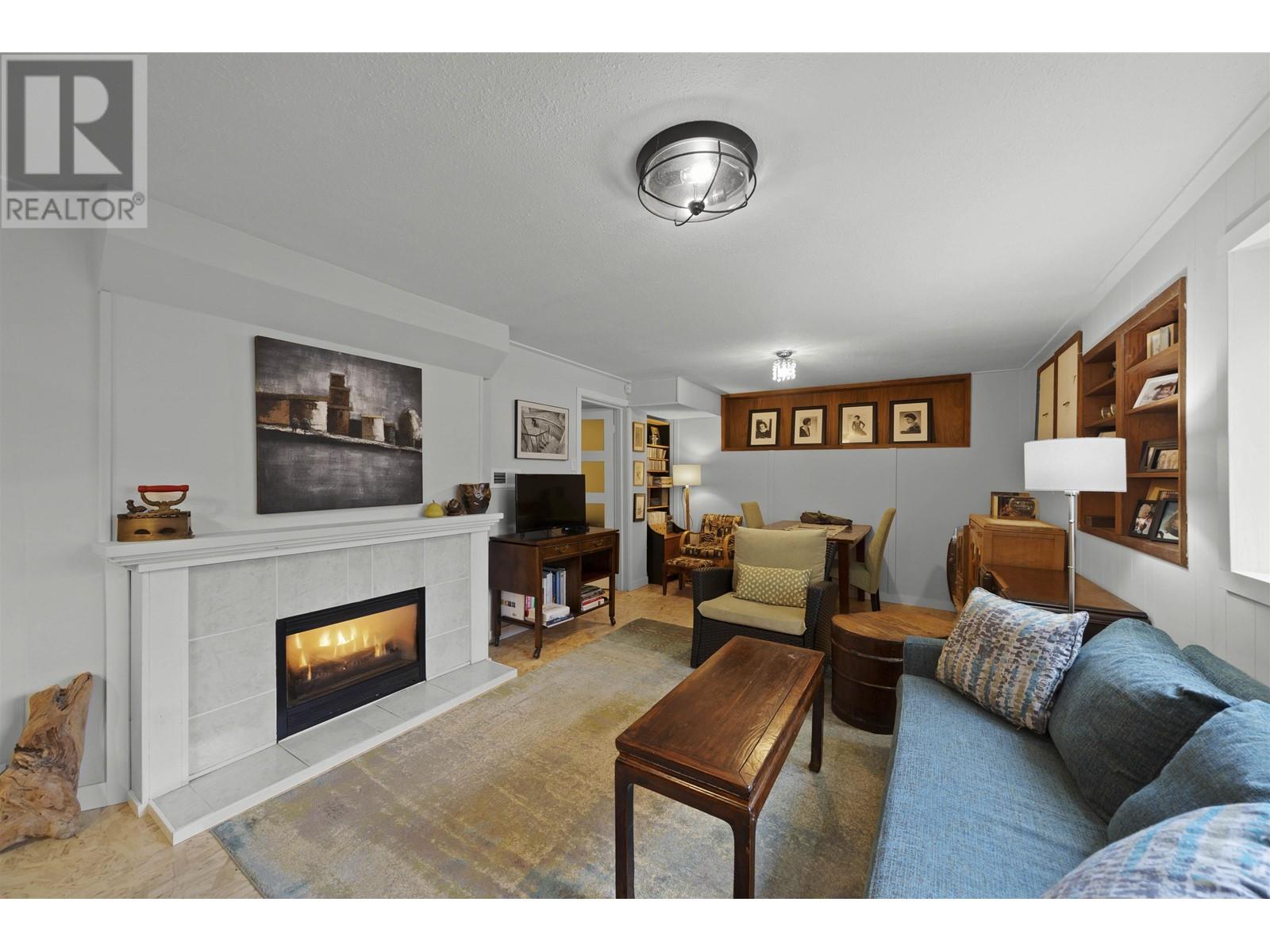 452 Northcliffe Crescent, Burnaby, British Columbia  V5A 1A1 - Photo 27 - R2969627