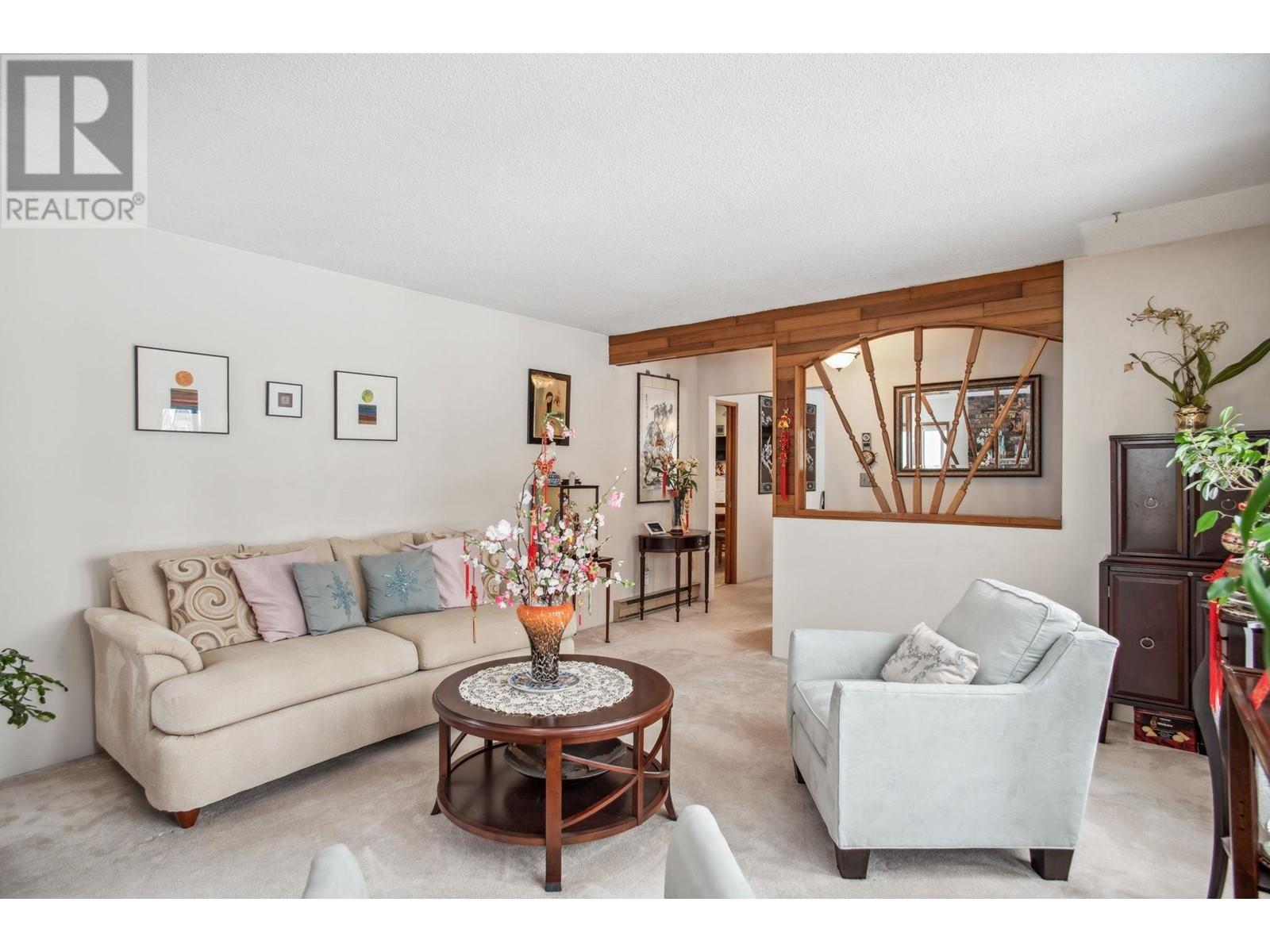 Listing Picture 7 of 38 : 6591 SWIFT AVENUE, Richmond / 烈治文 - 魯藝地產 Yvonne Lu Group - MLS Medallion Club Member