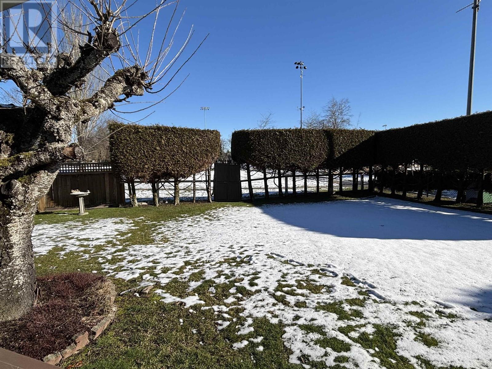 Listing Picture 35 of 38 : 6591 SWIFT AVENUE, Richmond / 烈治文 - 魯藝地產 Yvonne Lu Group - MLS Medallion Club Member