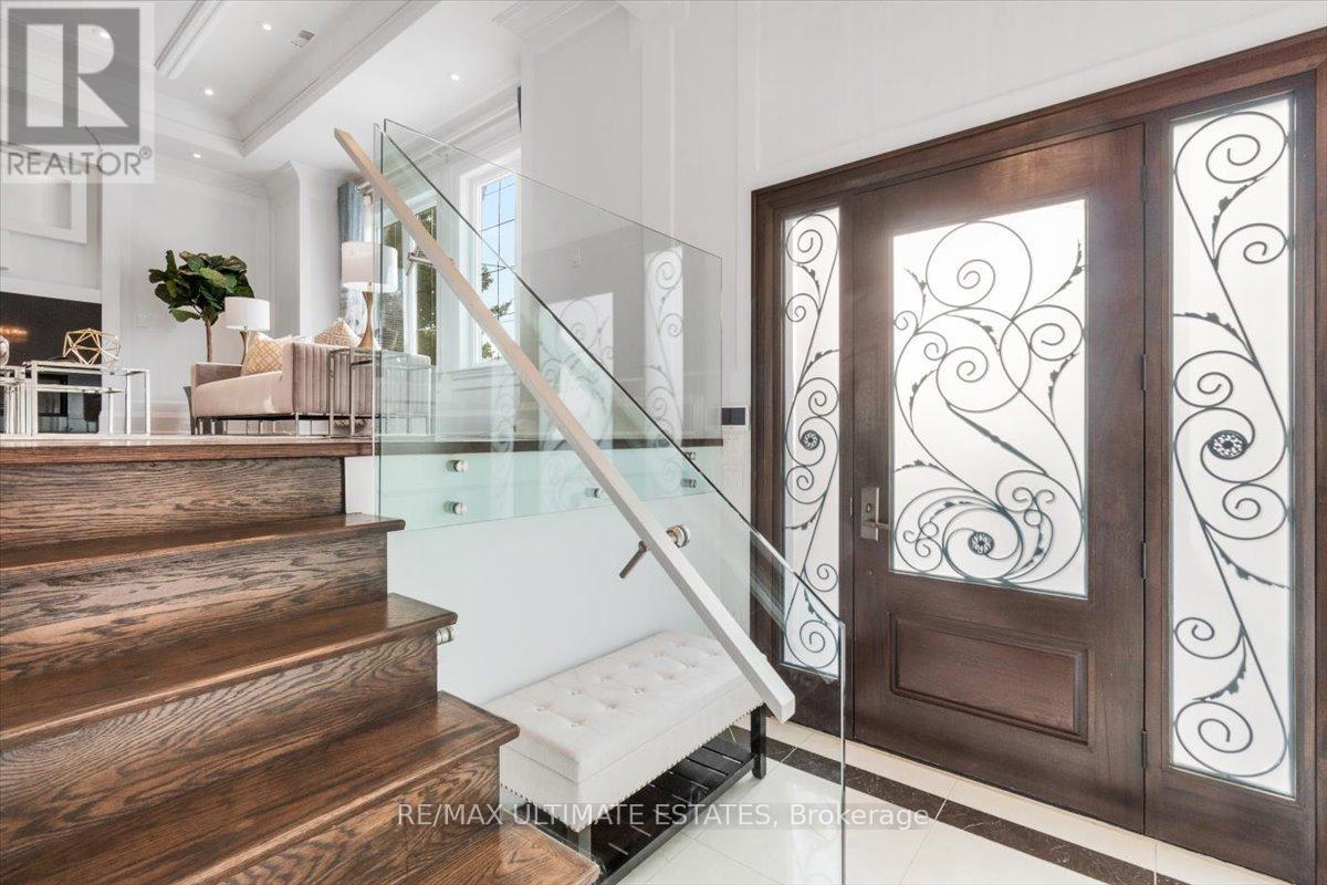 Property at 26 MADAWASKA AVENUE image 2