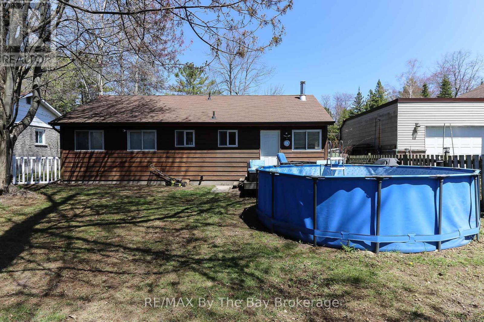84 32nd Street N, Wasaga Beach, Ontario  L9Z 2C4 - Photo 21 - S11986708