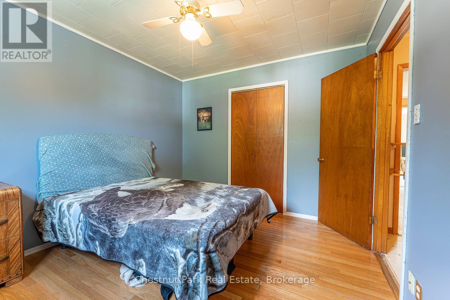 1570 9th Avenue E, Owen Sound, Ontario  N4K 3G3 - Photo 14 - X11937903