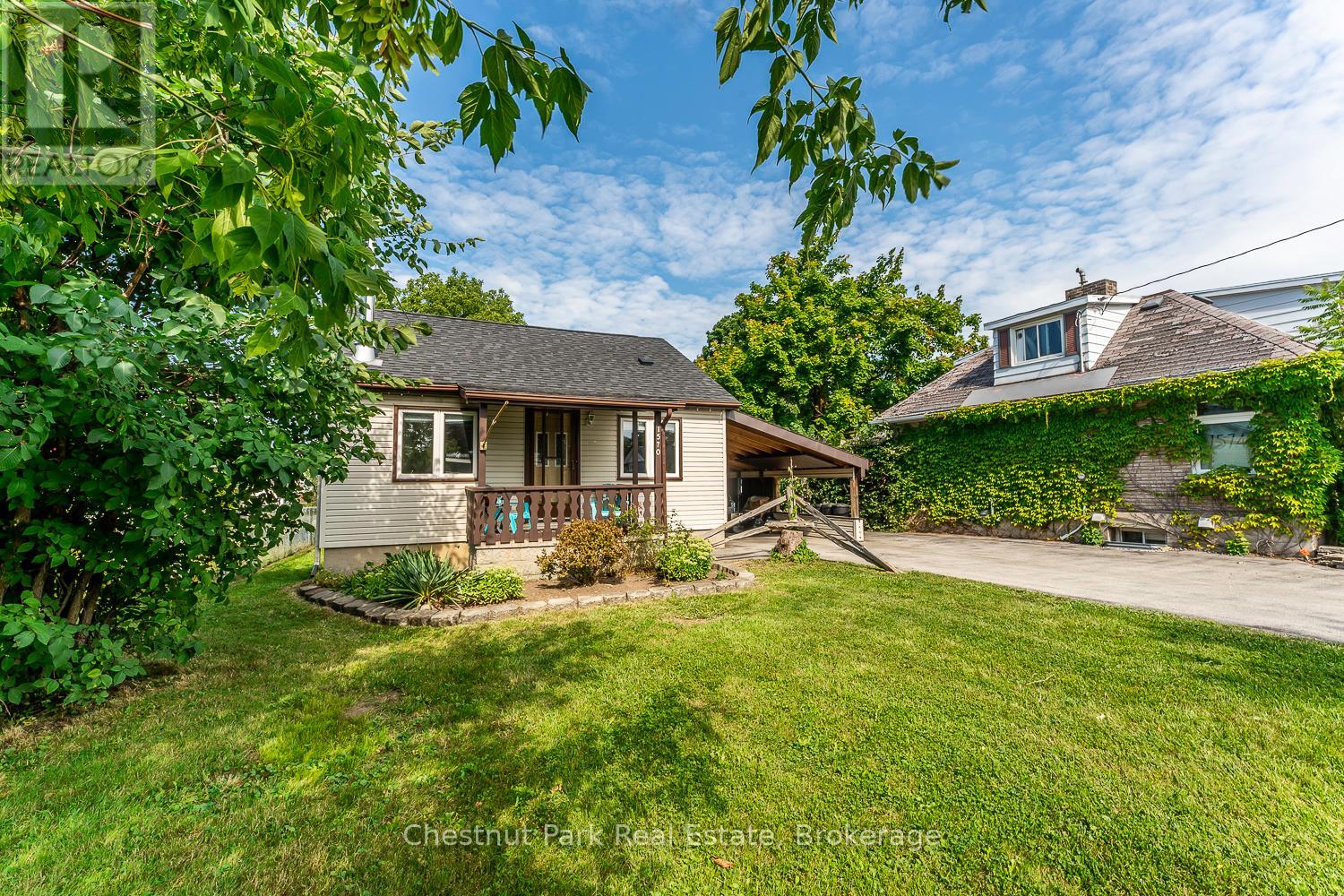 1570 9th Avenue E, Owen Sound, Ontario  N4K 3G3 - Photo 3 - X11937903