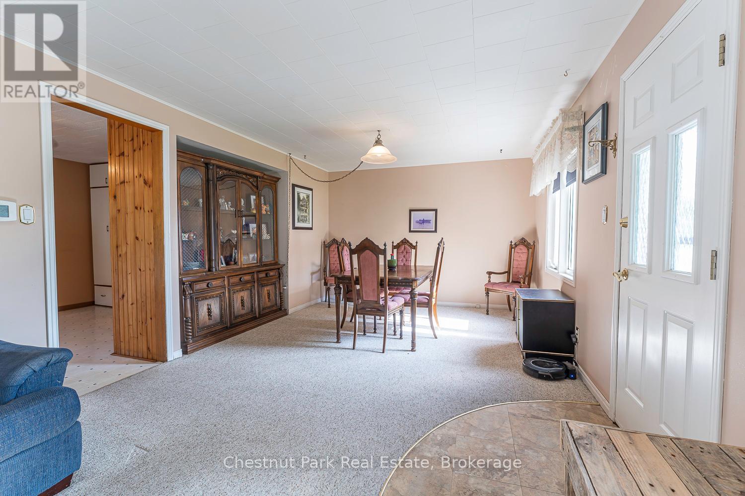 1570 9th Avenue E, Owen Sound, Ontario  N4K 3G3 - Photo 6 - X11937903