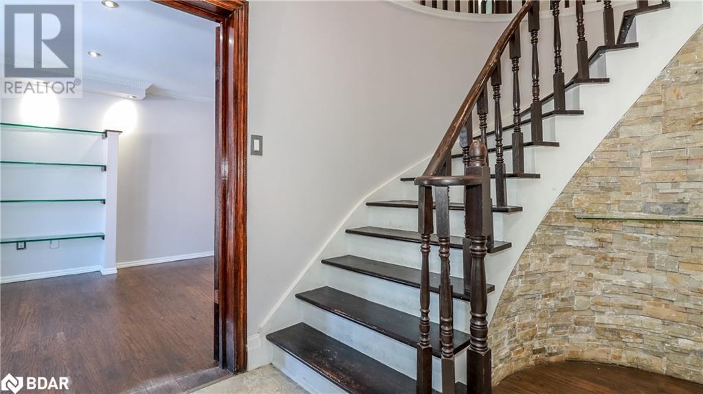 Property at 104 BROWN Street image 3