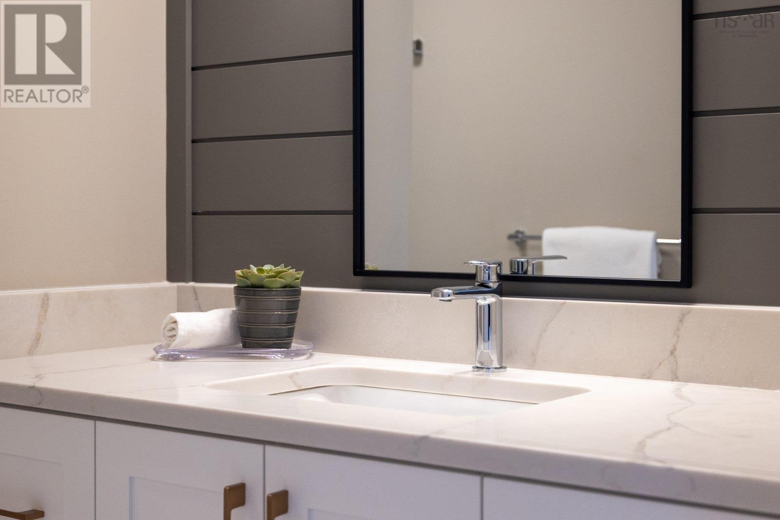 210 Azure Court, Middle Sackville, Nova Scotia  B4E 0R1 - Photo 32 - 202502813