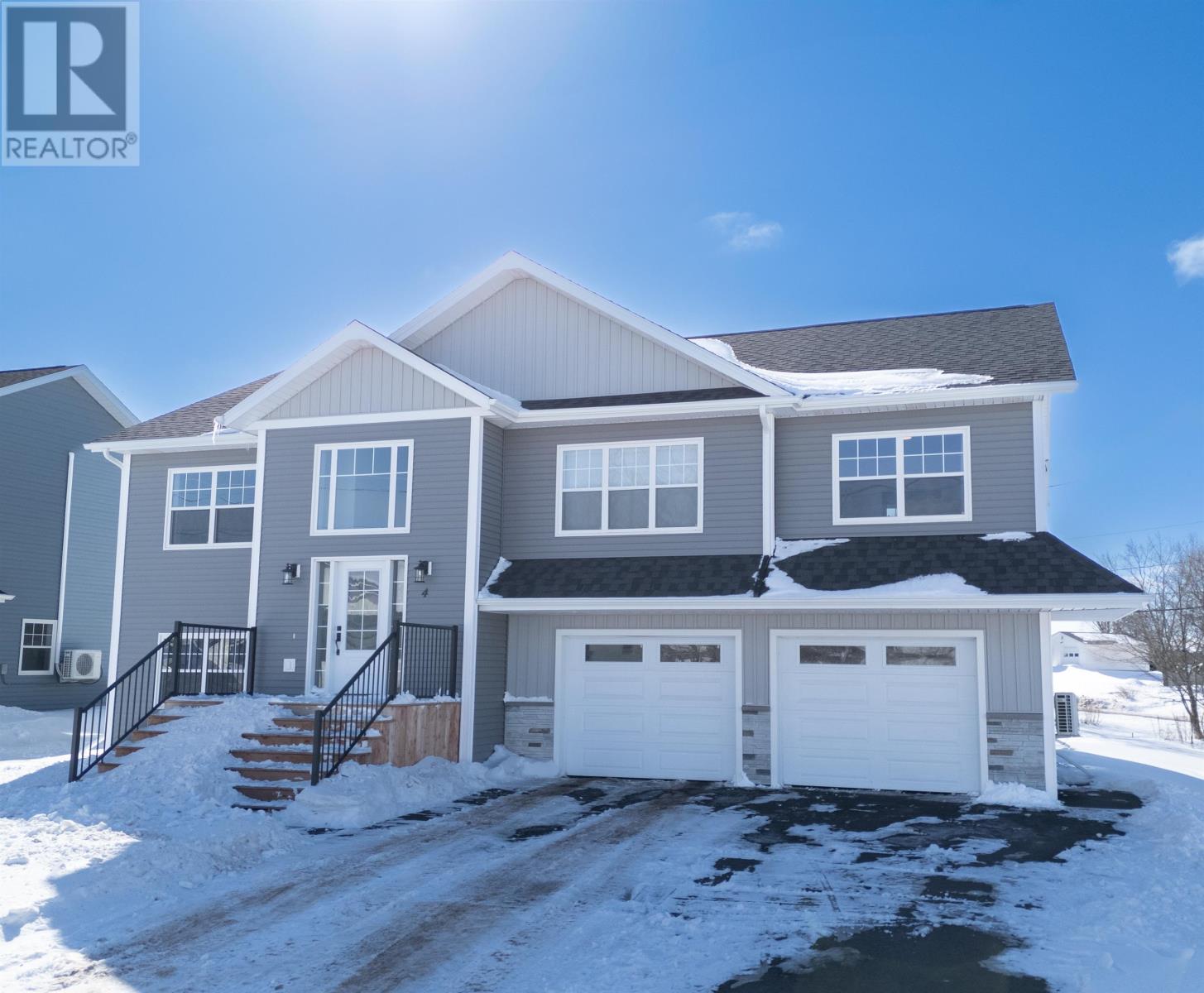 4 Woodhouse Court, Stratford, Prince Edward Island