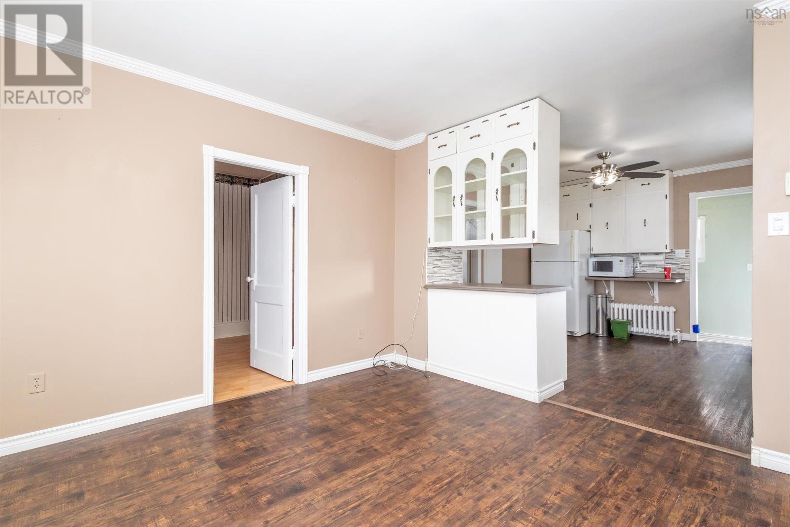 107 Ocean Avenue, Glace Bay, Nova Scotia  B1A 3V5 - Photo 16 - 202503513