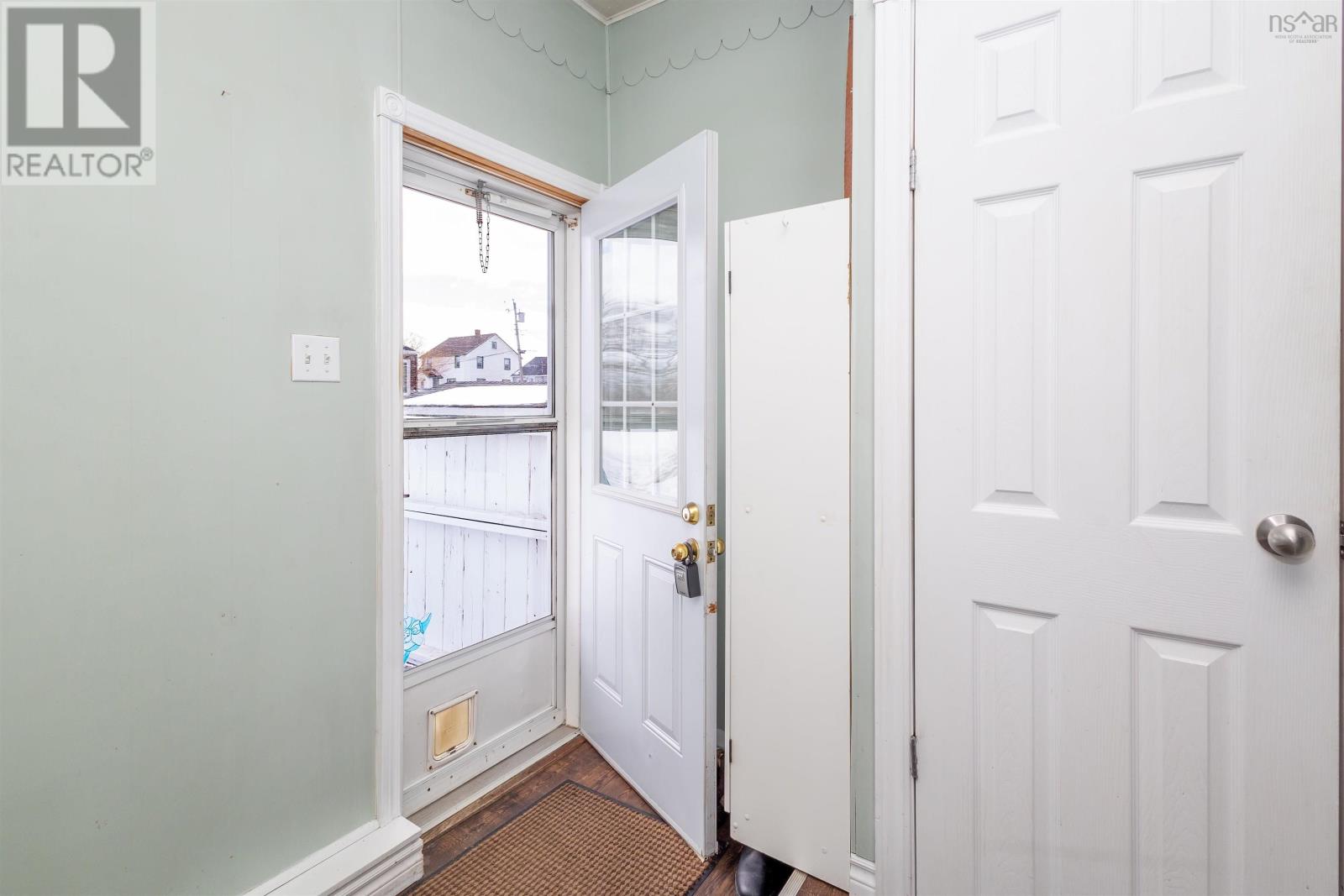 107 Ocean Avenue, Glace Bay, Nova Scotia  B1A 3V5 - Photo 21 - 202503513