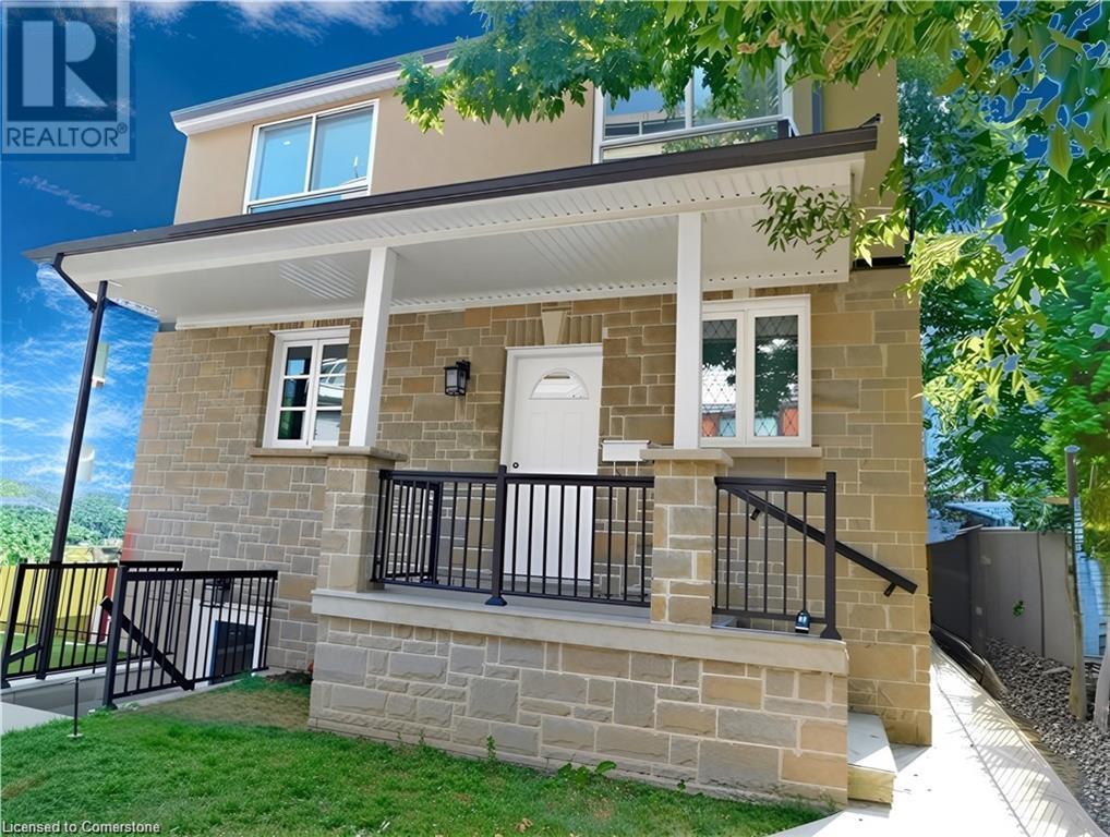 Property at 8 HARVEY Street image 1