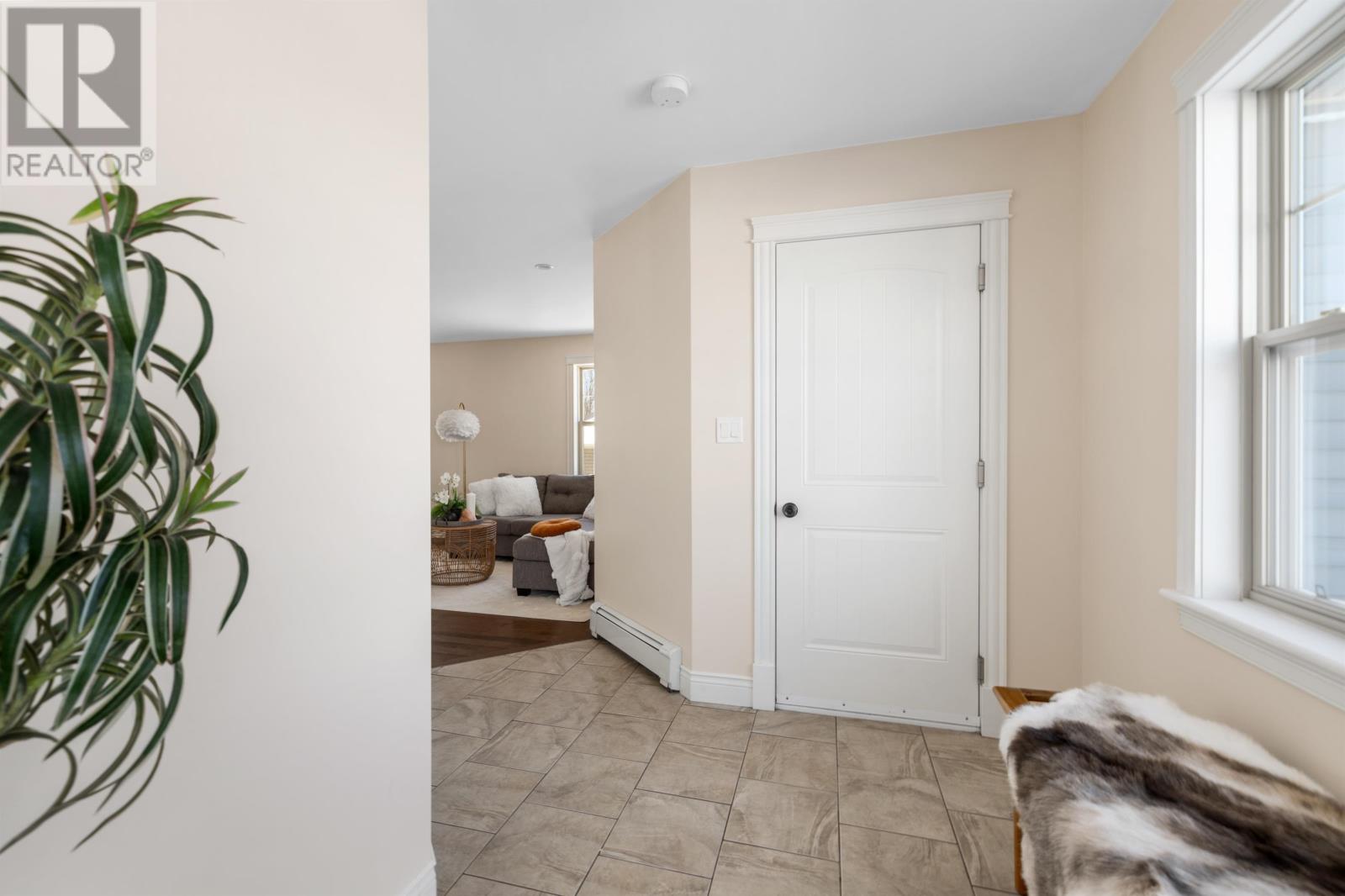 Property at 110 Heron Drive image 4