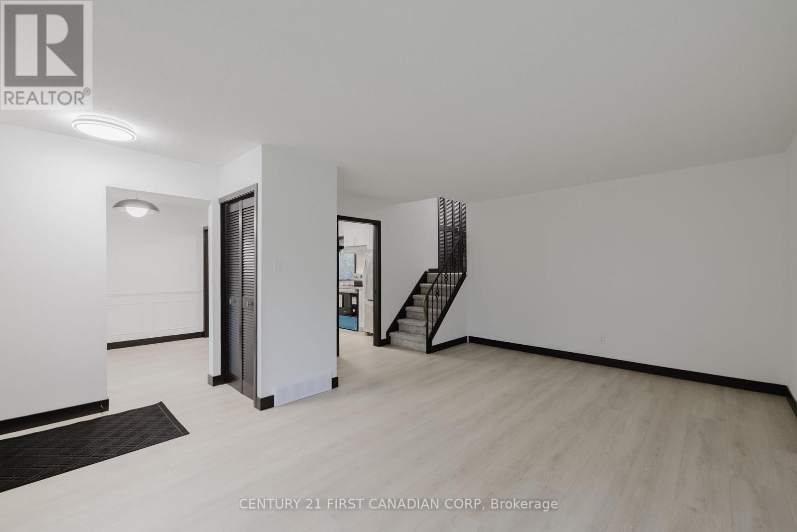 Property at 58 GREENFIELD DRIVE image 3